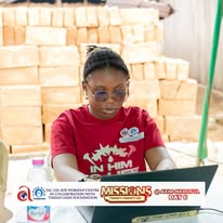 A volunteer supporting the mission outreach